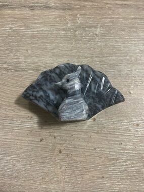 Vintage Carved Marble Bird Figurine Napkins Holder in Gray and White